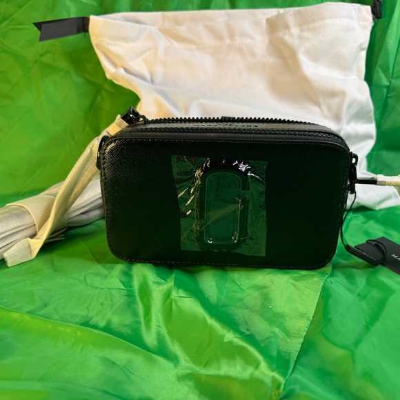Marc Jacobs Black Crossbody Bag - Picture 2 of 7
